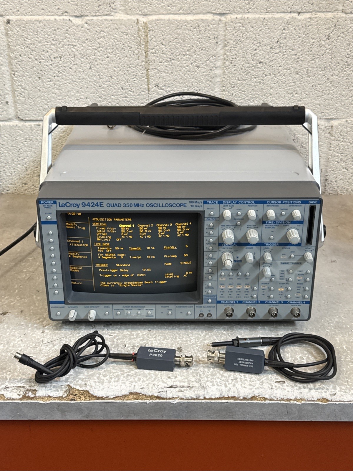 LeCroy 9424E / 350MHz 4-Ch Oscilloscope 10GS/s 100MS/s