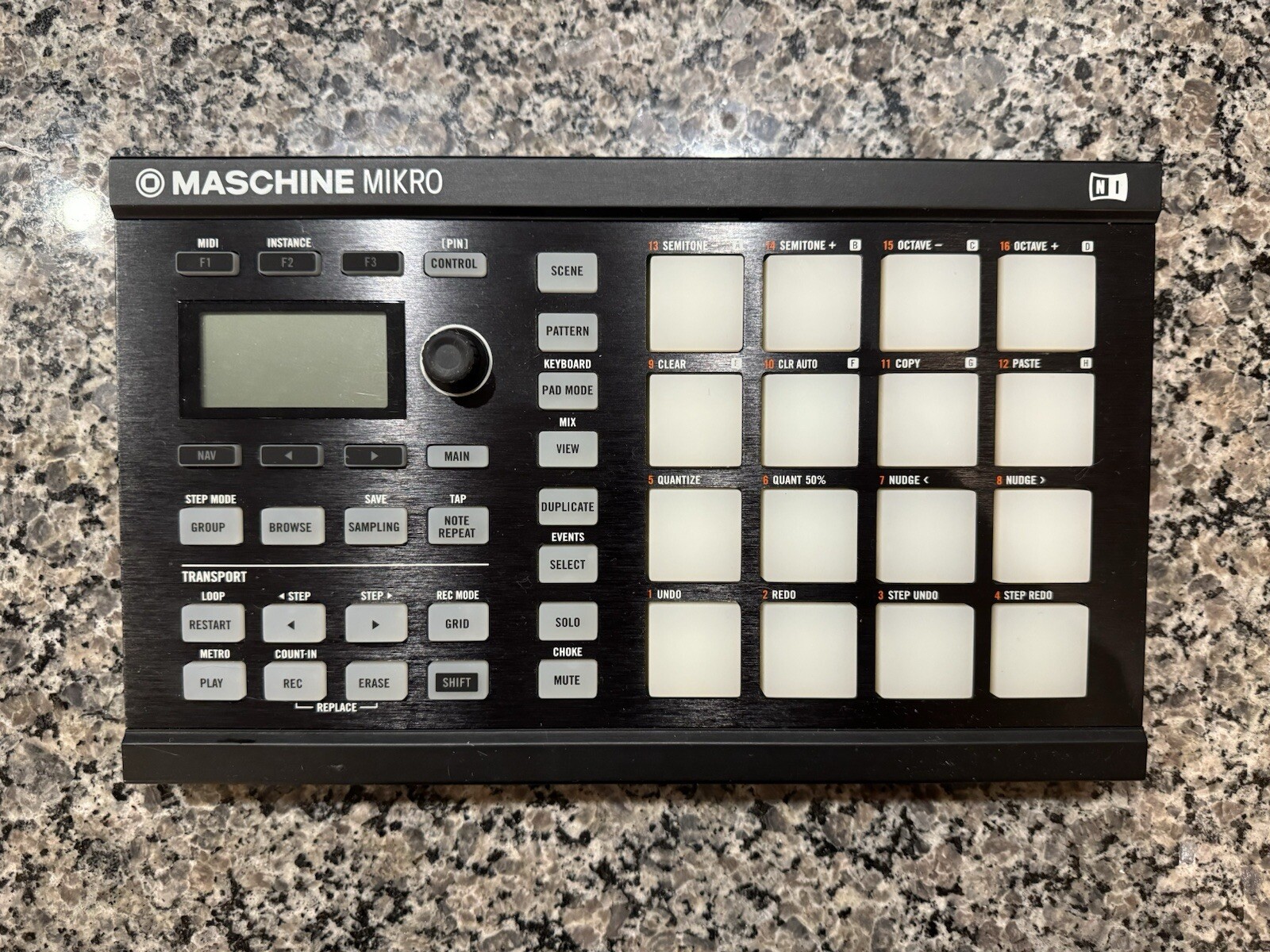 MIDI Controller - Maschine Mikro MK2 Native Instruments Black with Software