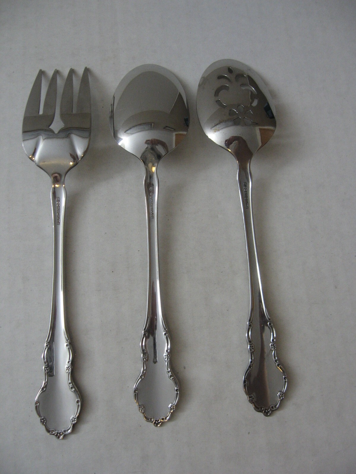 TENNYSON Oneida Community CUBE Solid & Pierced Serving Spoons & Cold Meat Fork