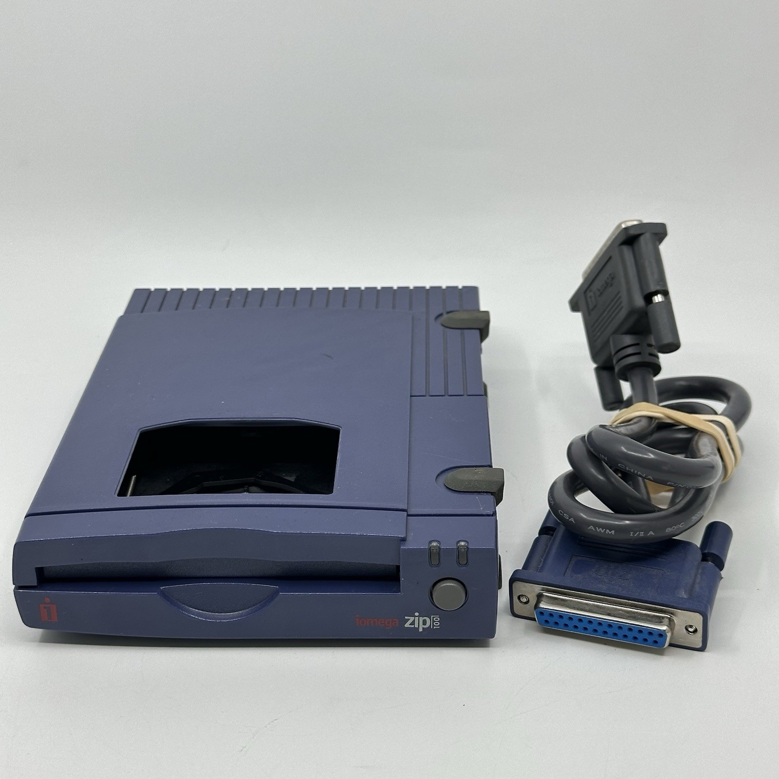 Iomega Zip 100 External Parallel Port Drive Z100P2 w/ cable For Parts/repair