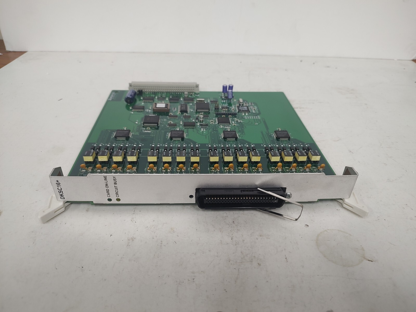 Intertel Axxess Telephone System DKSC16 + Port Digital Station Card 550.2255
