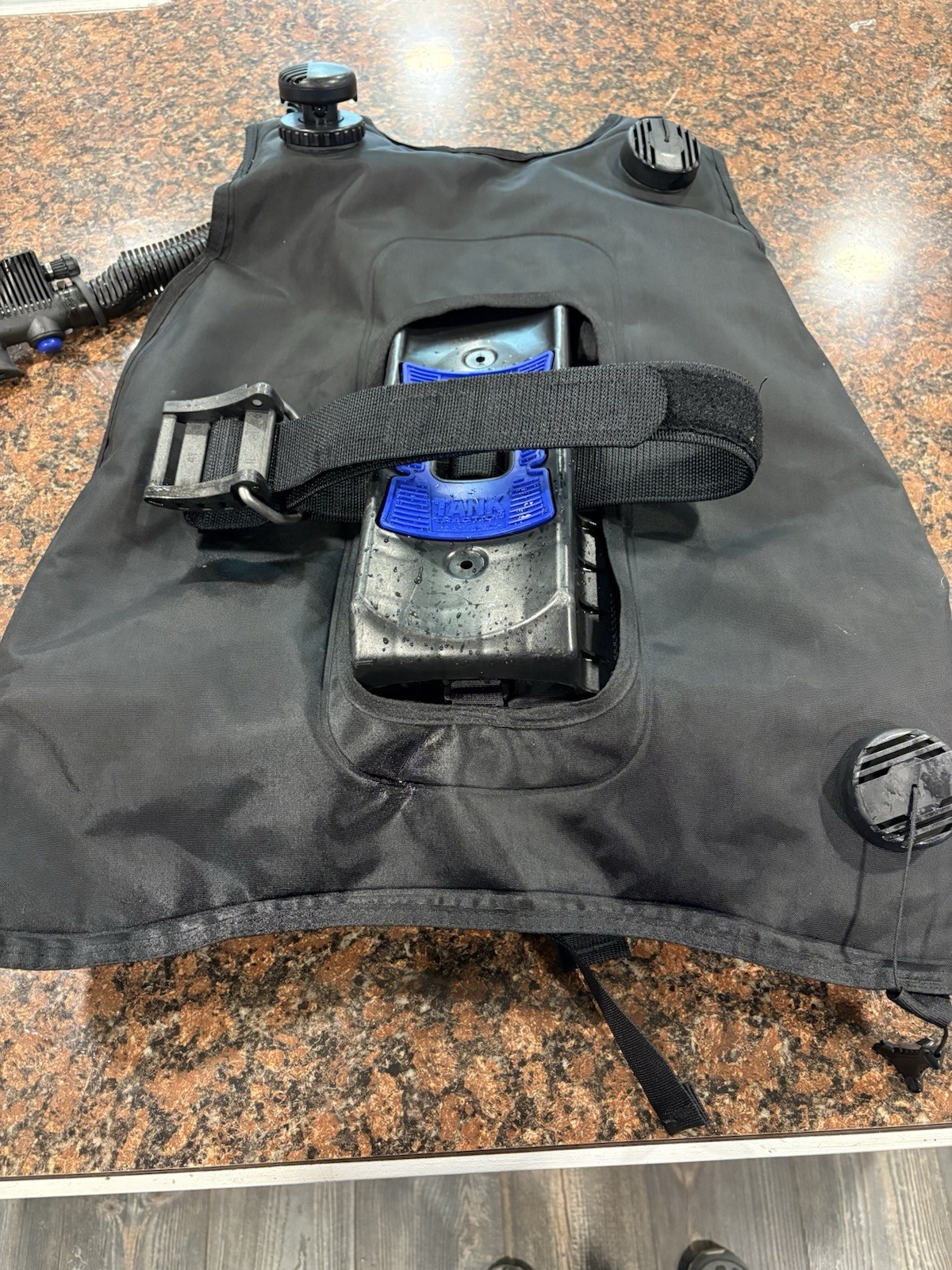 Sea Quest Balance Back Inflation BCD Size Med