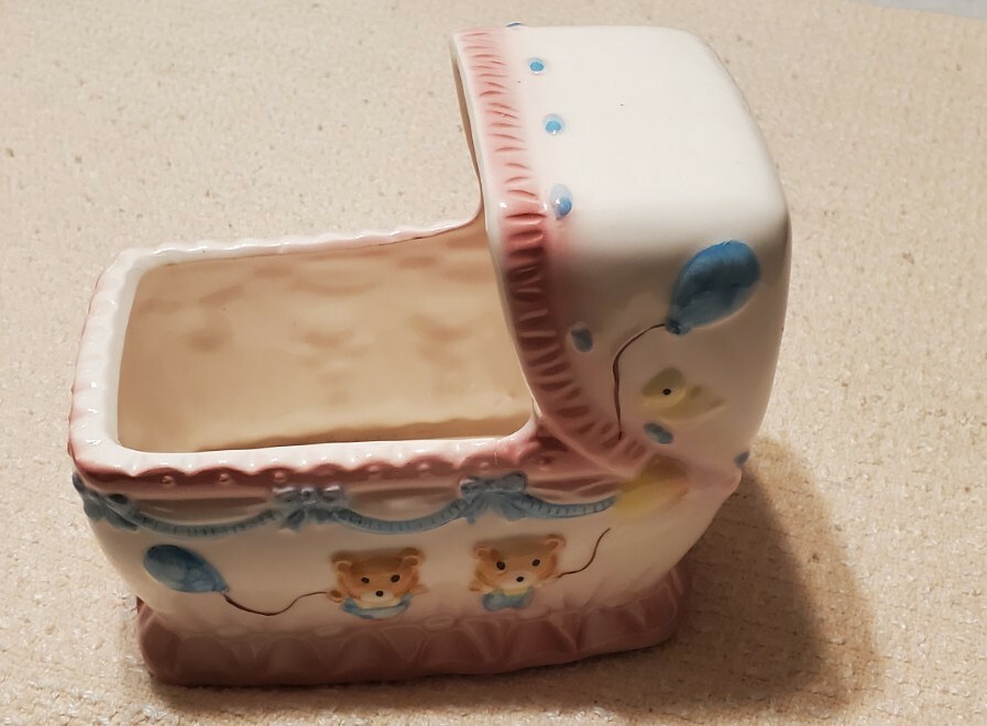 Vintage Rubens Originals Los Angeles baby planter bassinet pink W/Bears - Taiwan