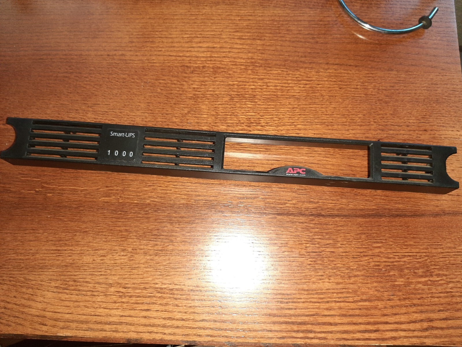 APC Smart-UPS 1000 - SUA1000RM1U Faceplate Bezel Front Cover  870-1289