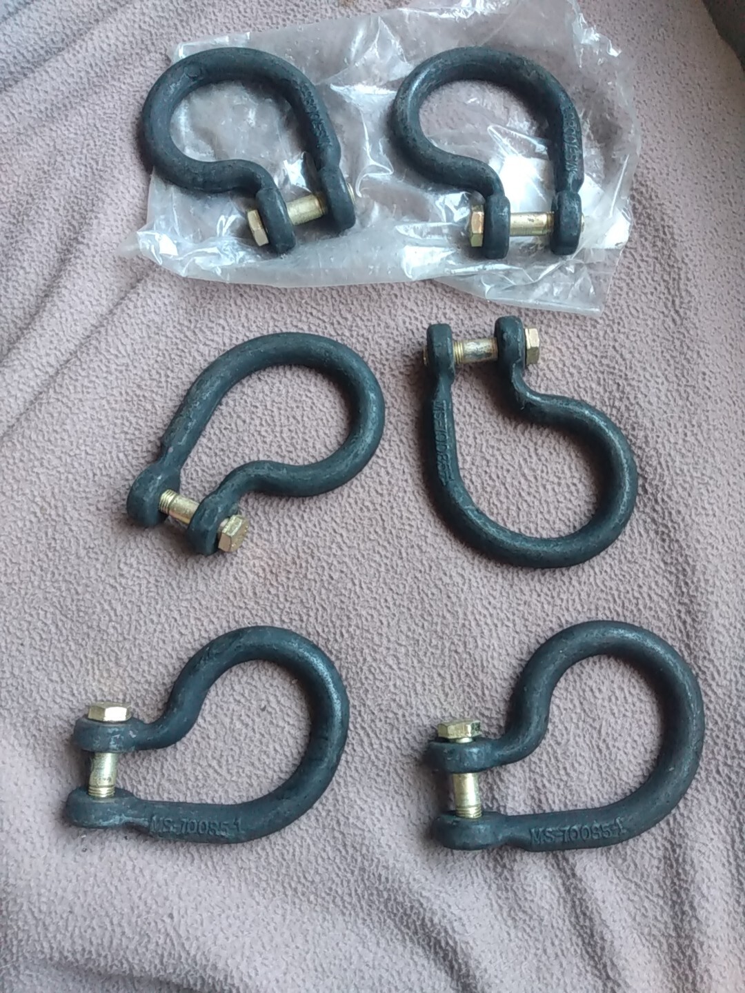 US Military Truck Jeep Tie Down Strap/Chain Tow Clevis Shackles Lot of 2 NOS New