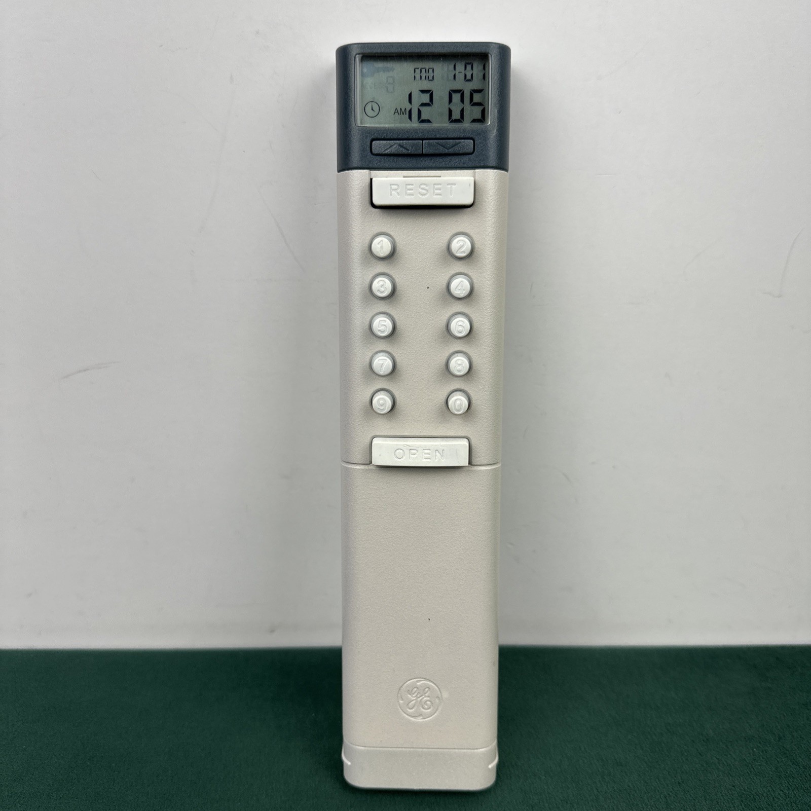 G.E. Access Point Digital Keysafe Key Safe w/ Electronic Time Stamp With Code