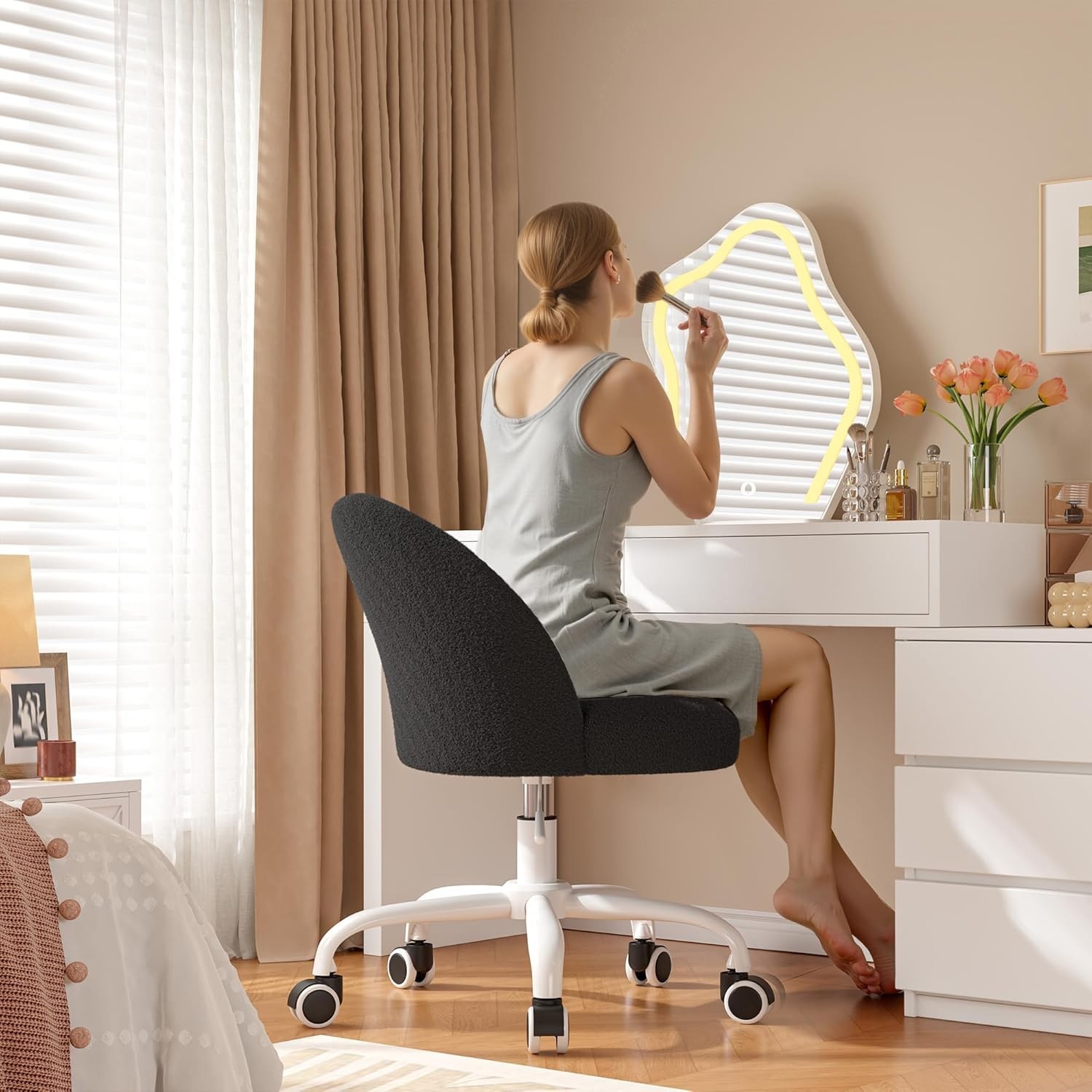 Vanity Chair with Wheels,Desk Chair with Back, Office Chair Height Adjustable