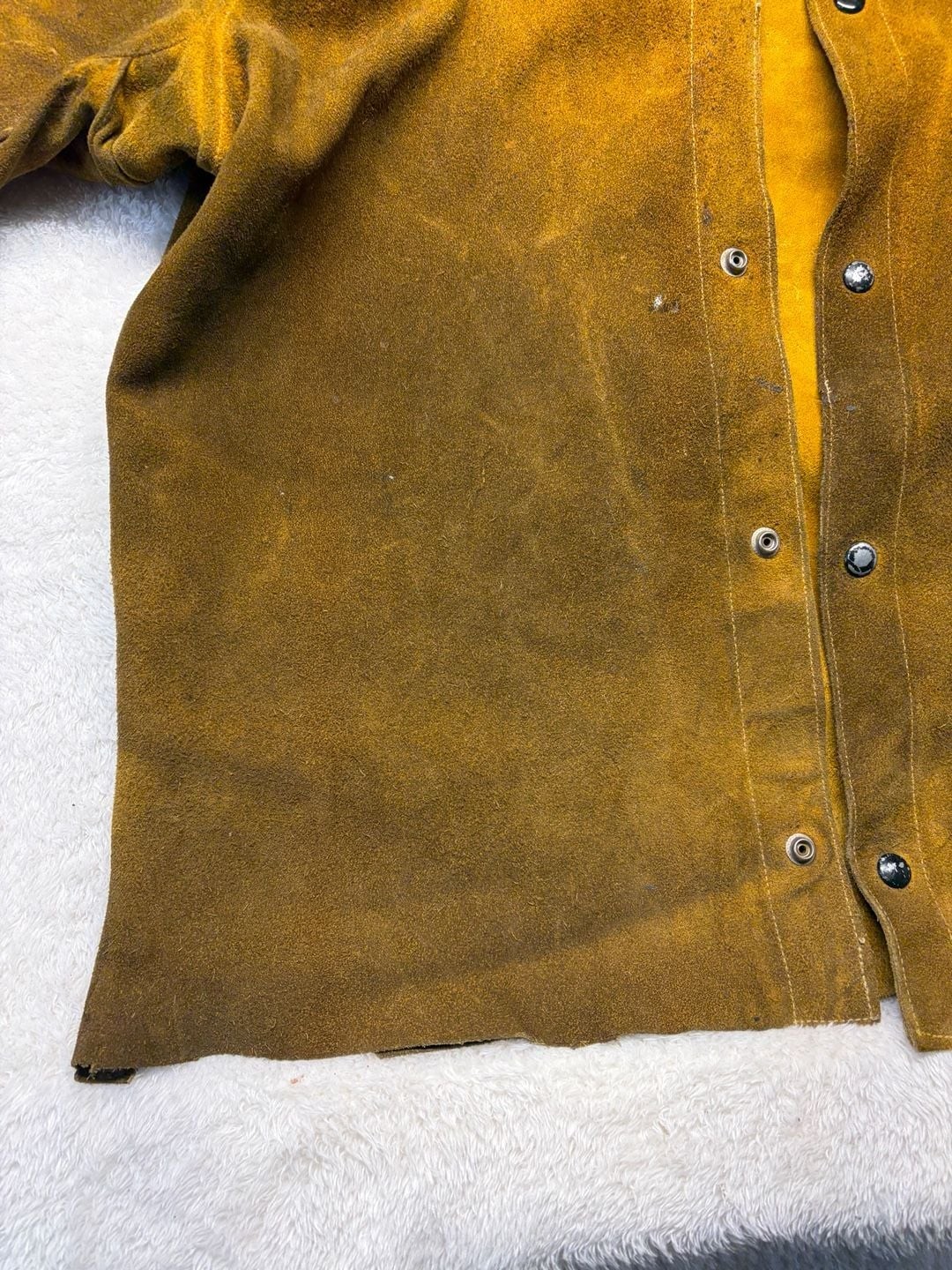 Tillman Welding Jacket heavy duty preowned recently cleaned. Size XL
