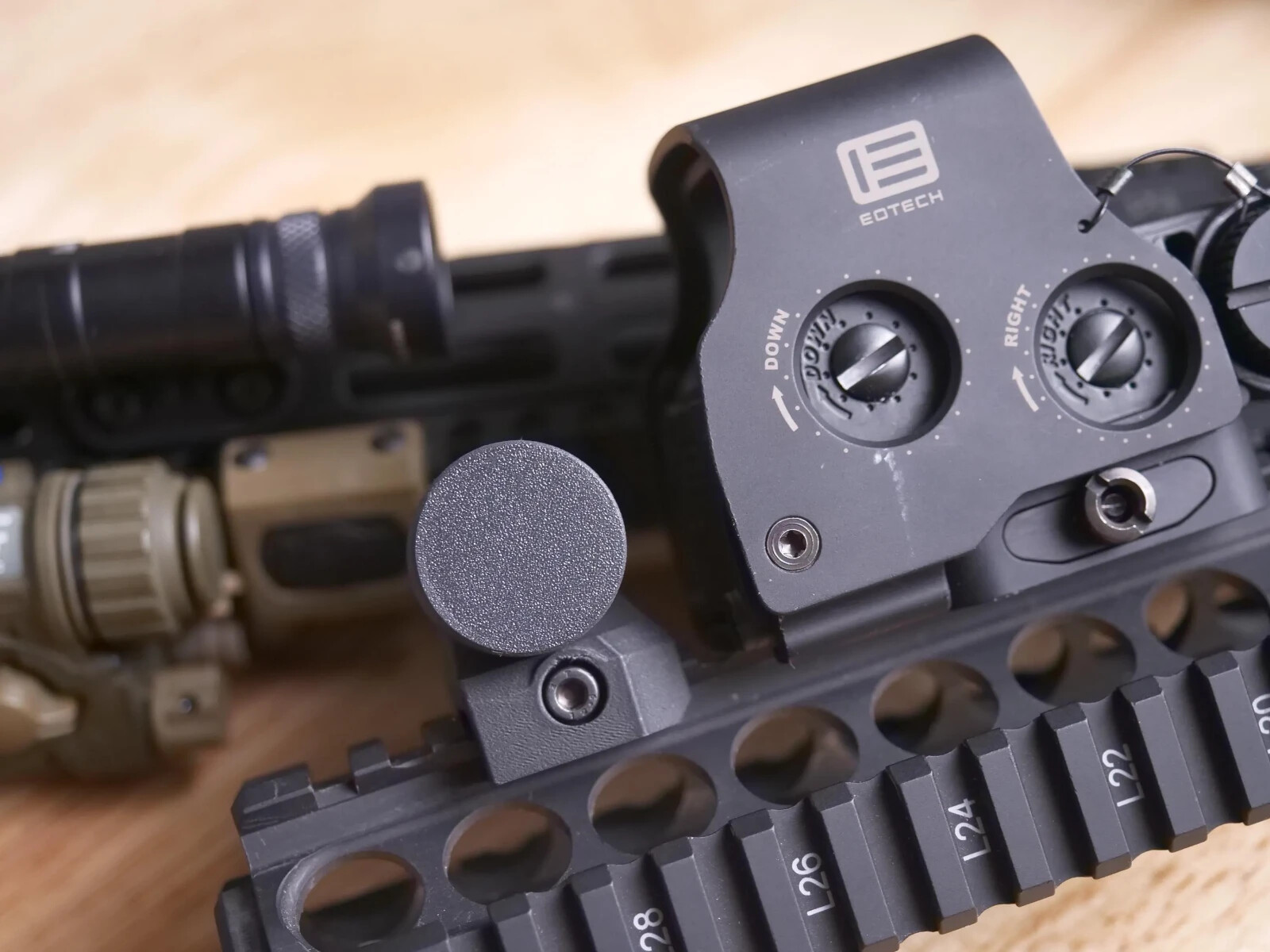 Eotech CR123A Battery mount