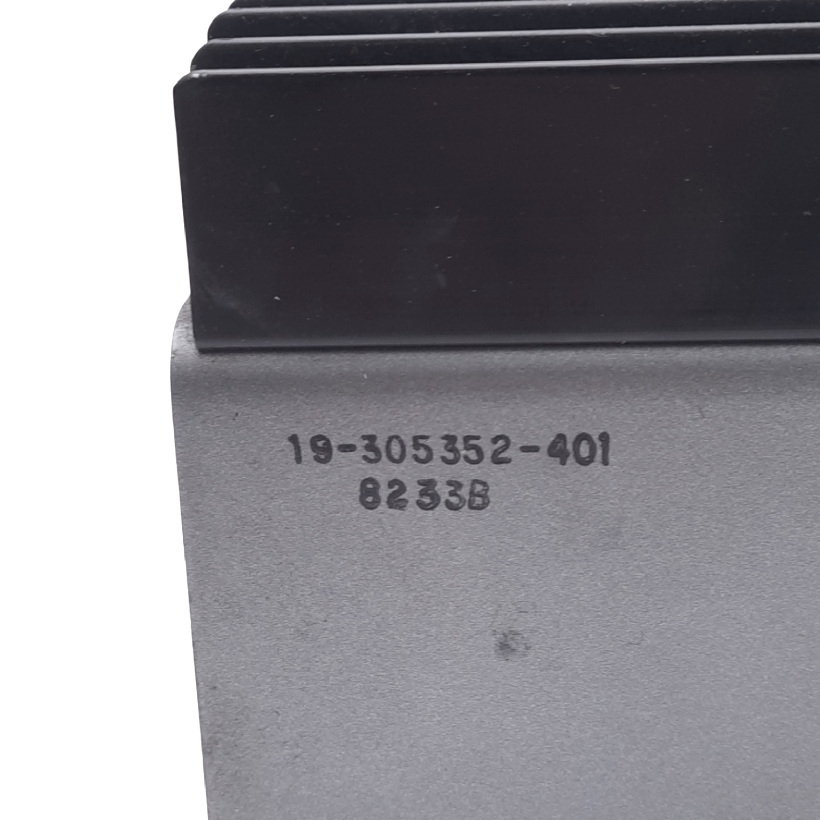 Fenwal Controls 19-305352-401 Temperature Controller, 120-240 VAC, 10A