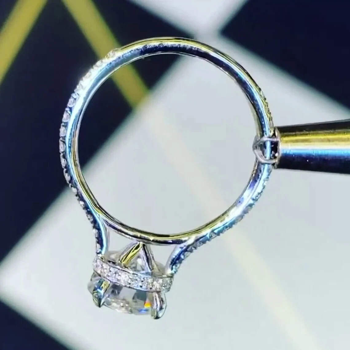 2.90 Ct Round Cut Lab-Created White Diamond Wedding Ring 925 Sterling Silver