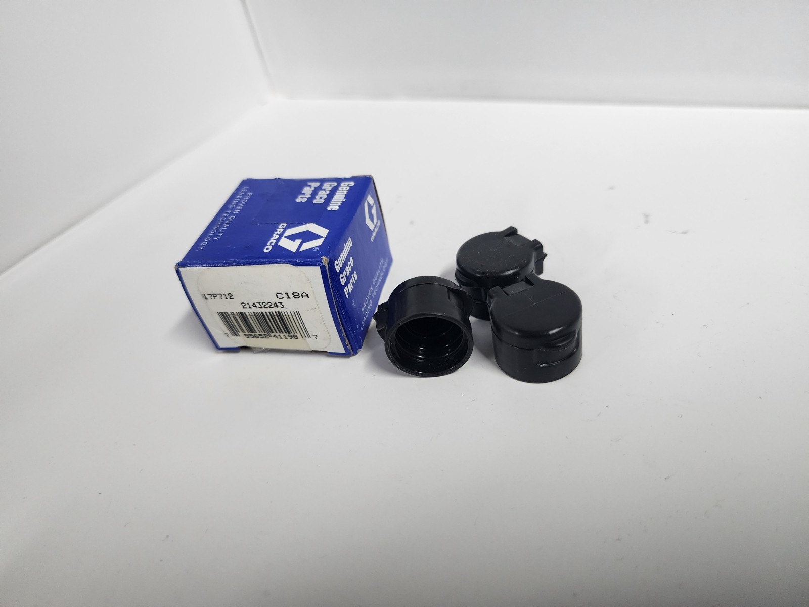 Graco 17P712 VacuValve Cap Replacements, 3PK