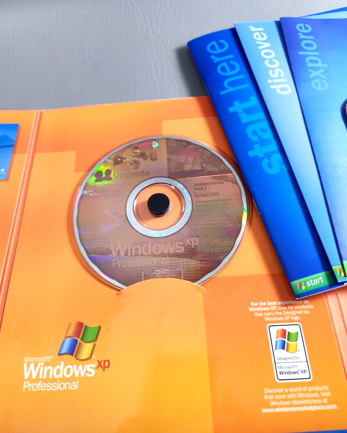 Microsoft Windows XP Professional Upgrade (License + Media) {1 User/s}