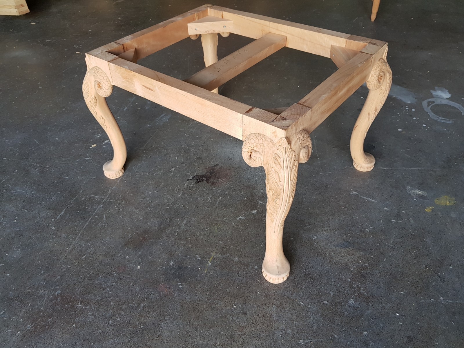 CARVING RAW WOOD BENCH FRAME ONLY NEW