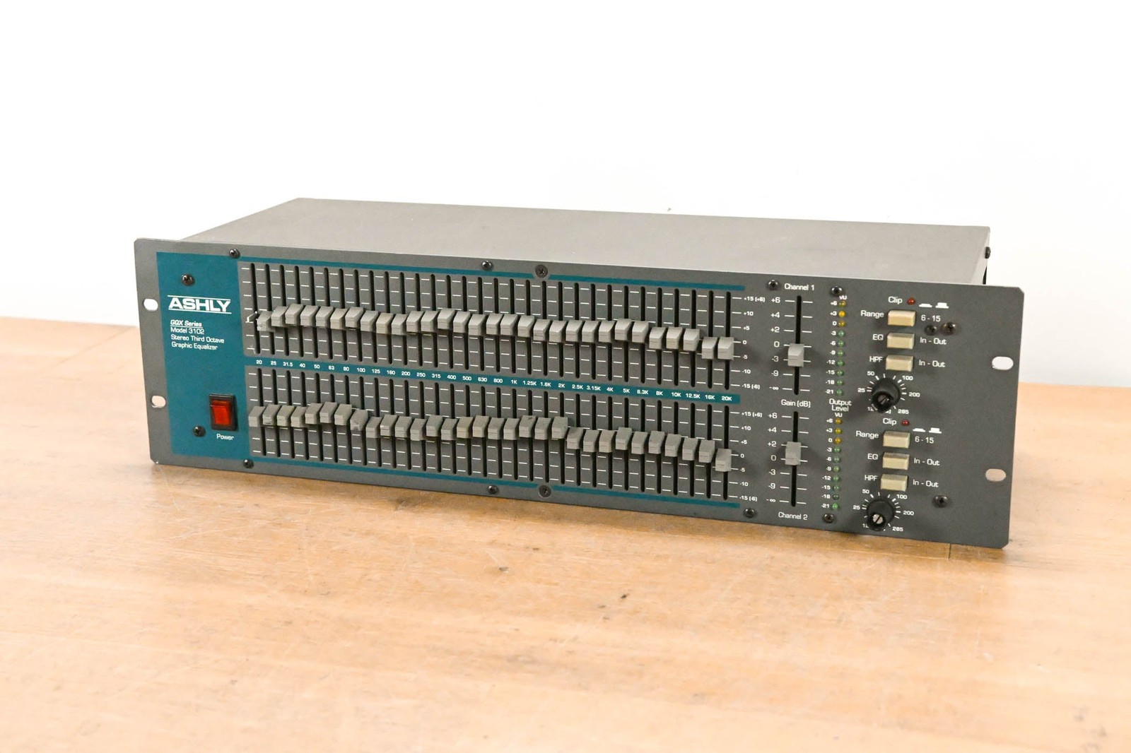 Ashly GQX-3102 2-Channel 31-Band Graphic Equalizer CG01273