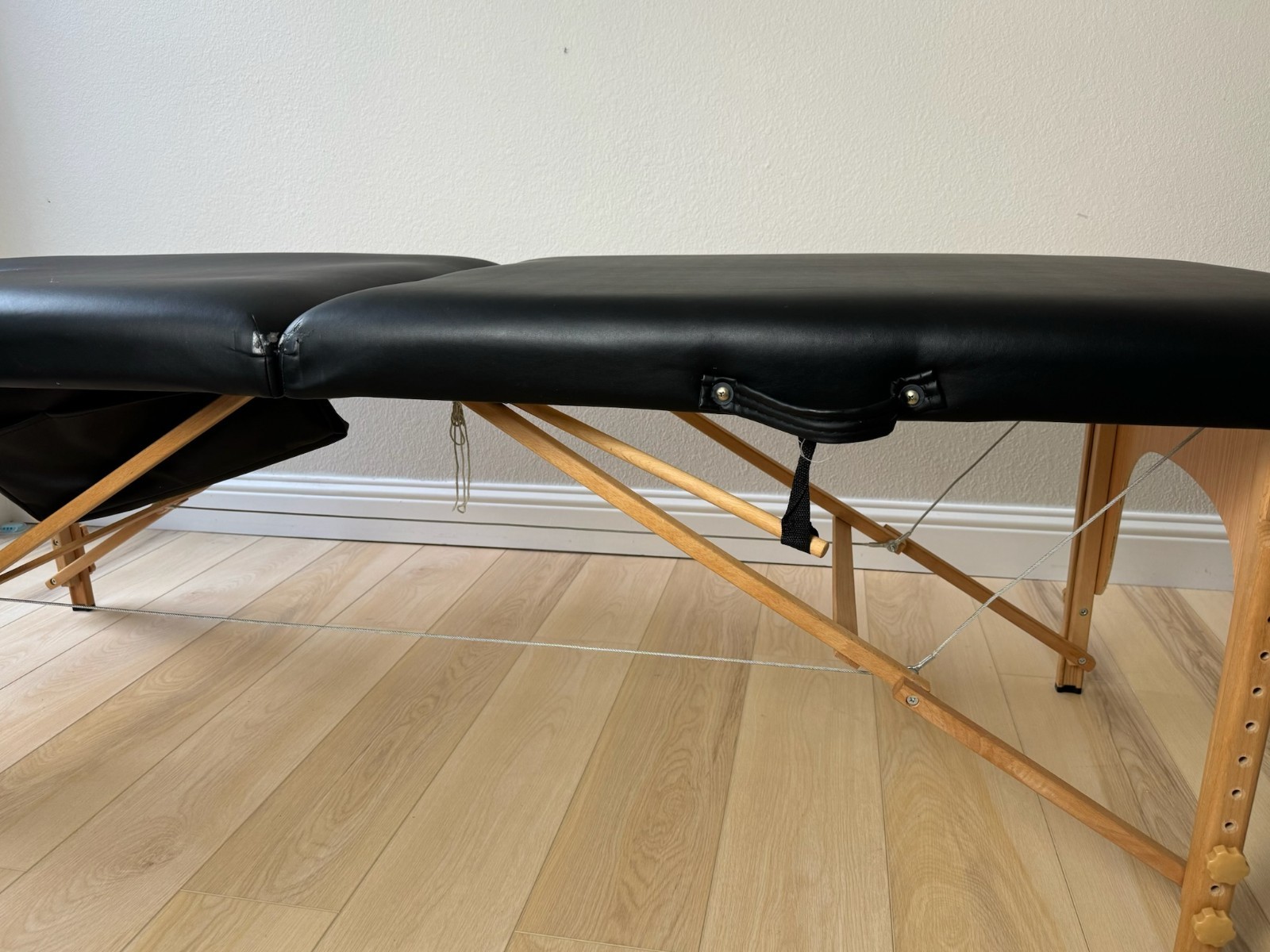 Sierra Comfort Portable Massage Table