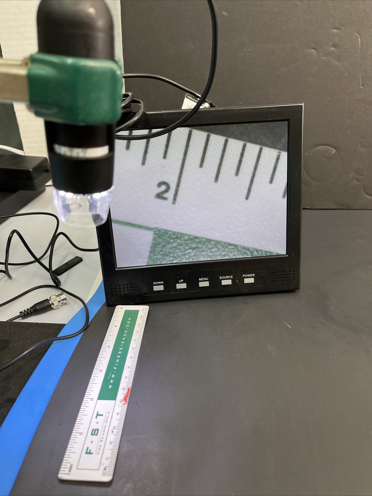 Dino-Lite Microscope Premier Direct Wire to TV