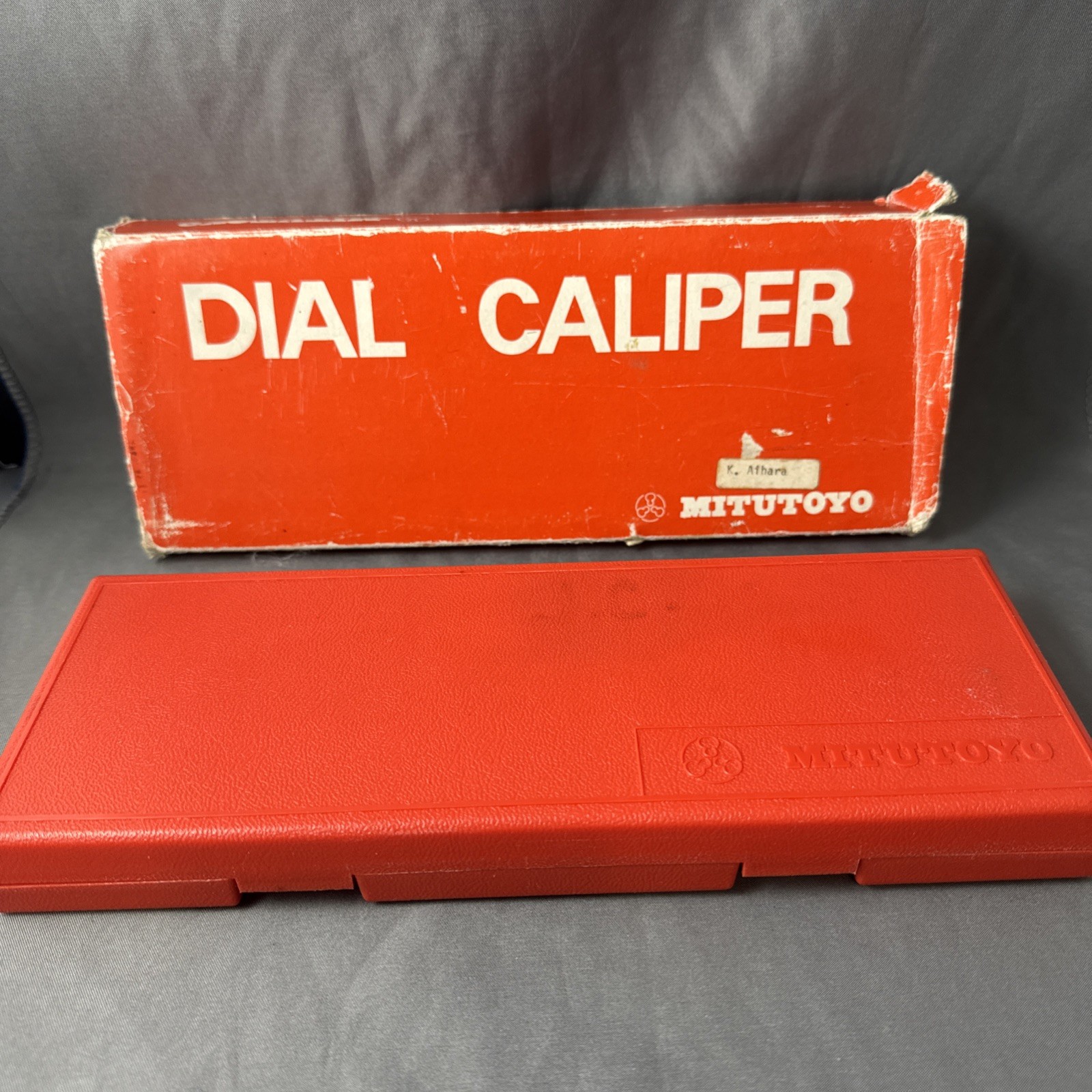 Mitutoyo Dial Caliper 6" Calibrated 505-637-50 .001" 6” With Case Made In JAPAN