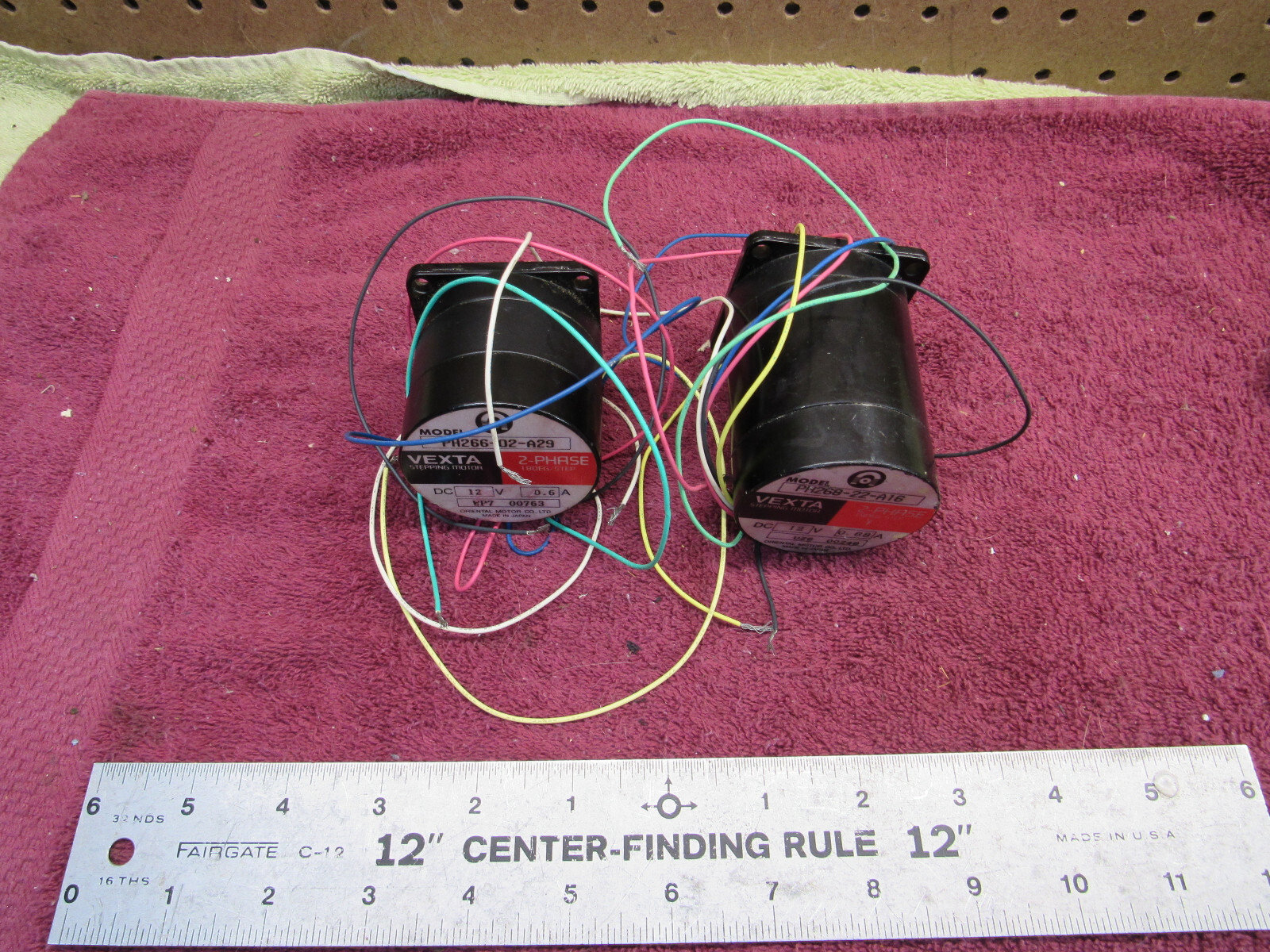 2- ORIENTAL VEXTA PH266-02-A29 PH268-22-A16  2-Phase Stepping MOTOR 12V 1.8deg