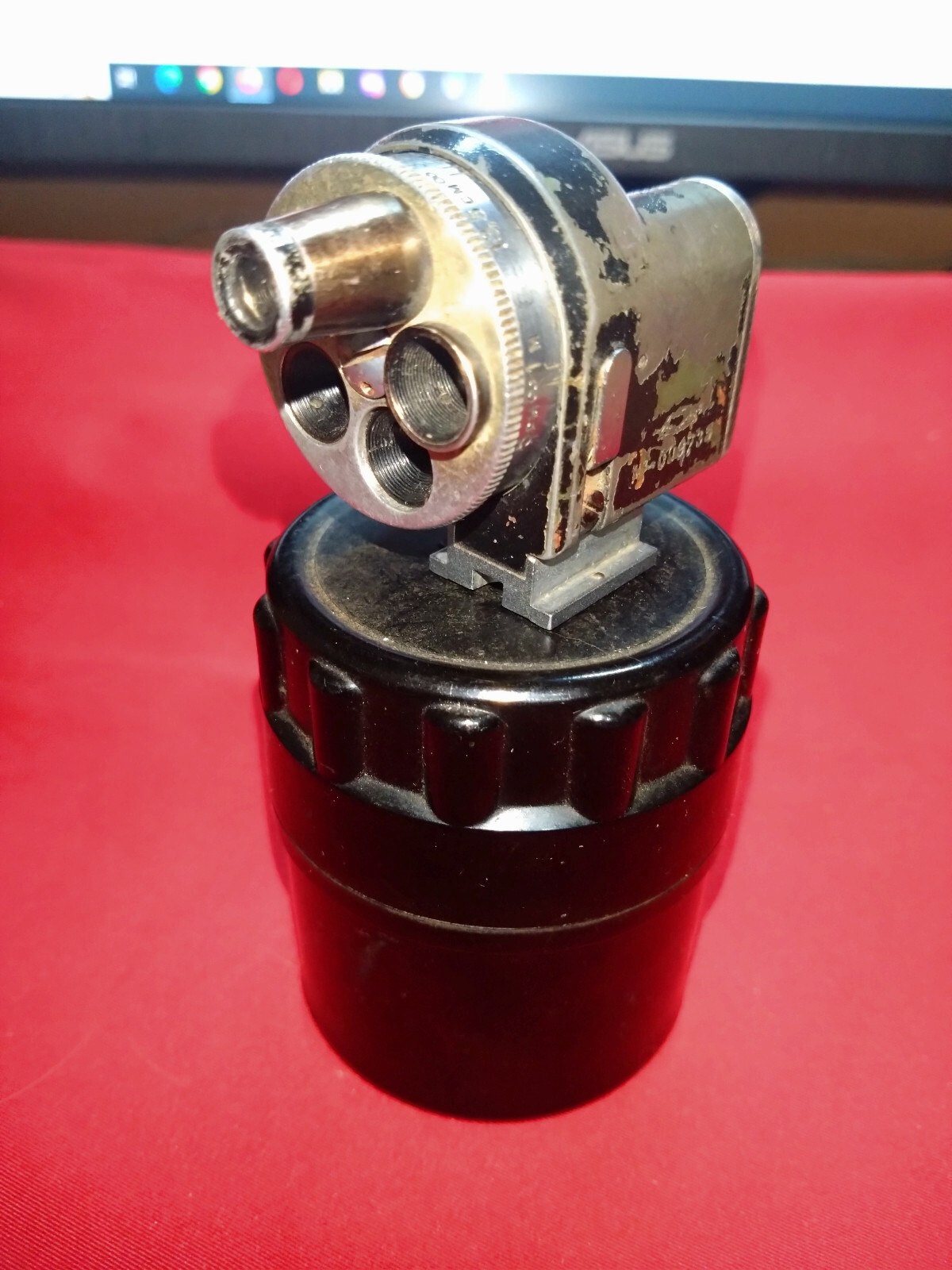 Russian USSR Universal turret viewfinder 28-135 mm for RF camera Krasnogorsk