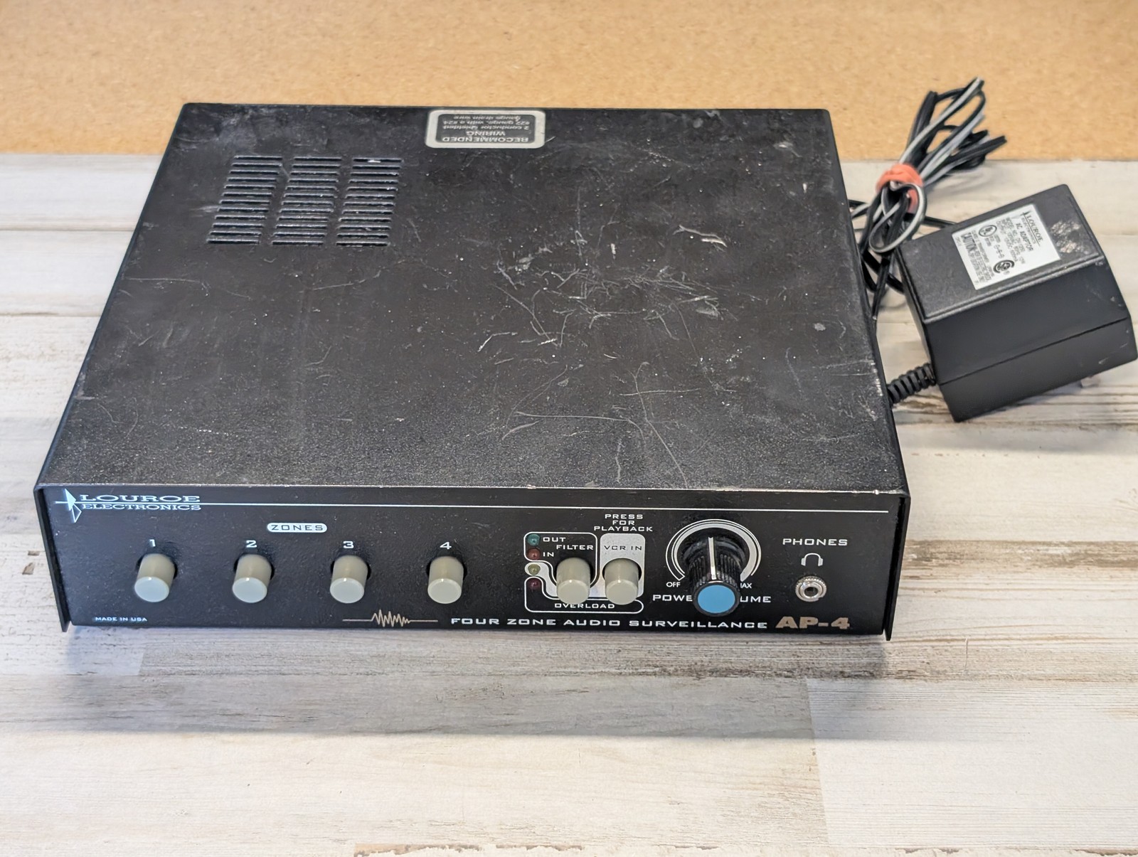 Louroe Electronics AP-4 Four Zone Audio Surveillance Mixer Amplifier w/ AC
