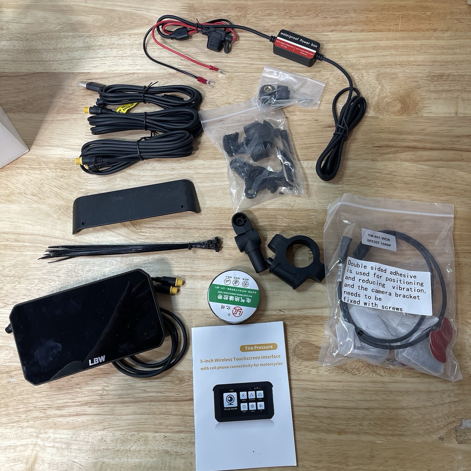 Waterproof Motorcycle Navigation GPS Wireless Carplay Android Auto Screen / TPMS