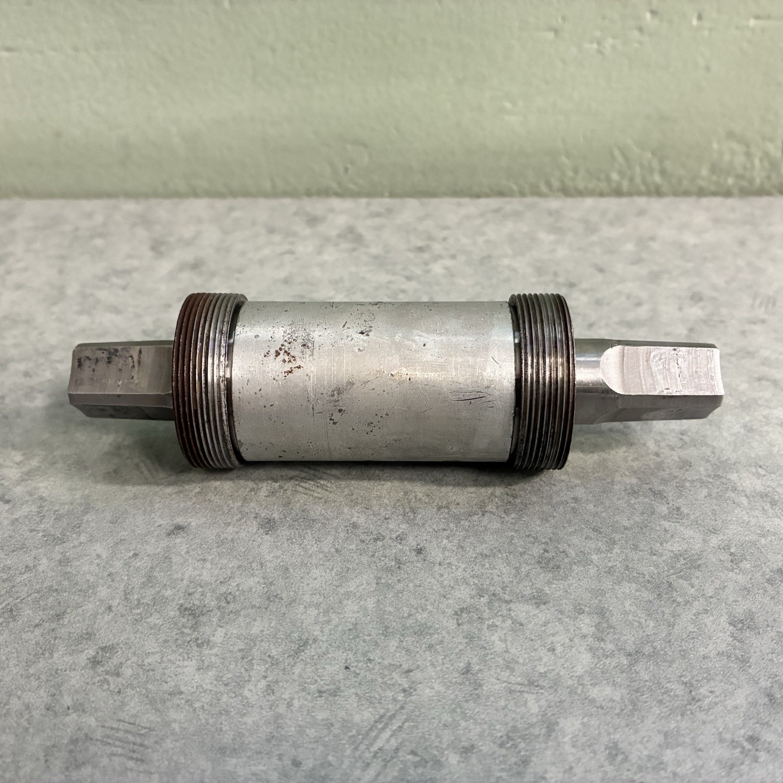 Ultra Smooth Vintage Phil Wood Bottom Bracket 125mm English Thread BSA Cups JIS