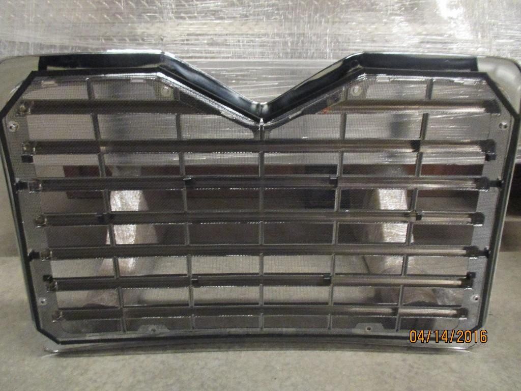Mack Vision CNX613 Grille