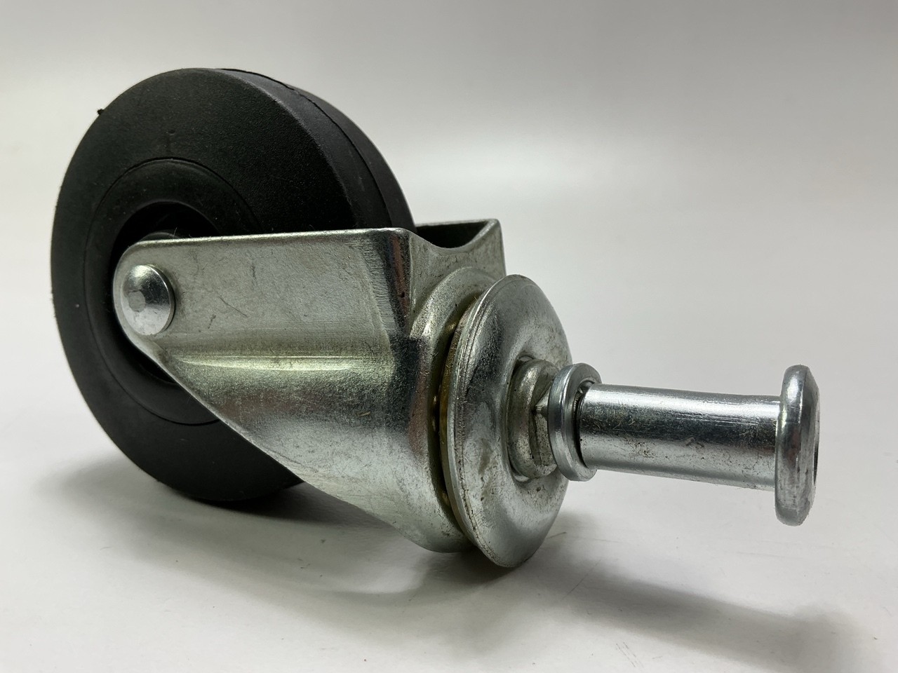 Autocraft AC935 - 2.5" Replacement Swivel Caster Wheels