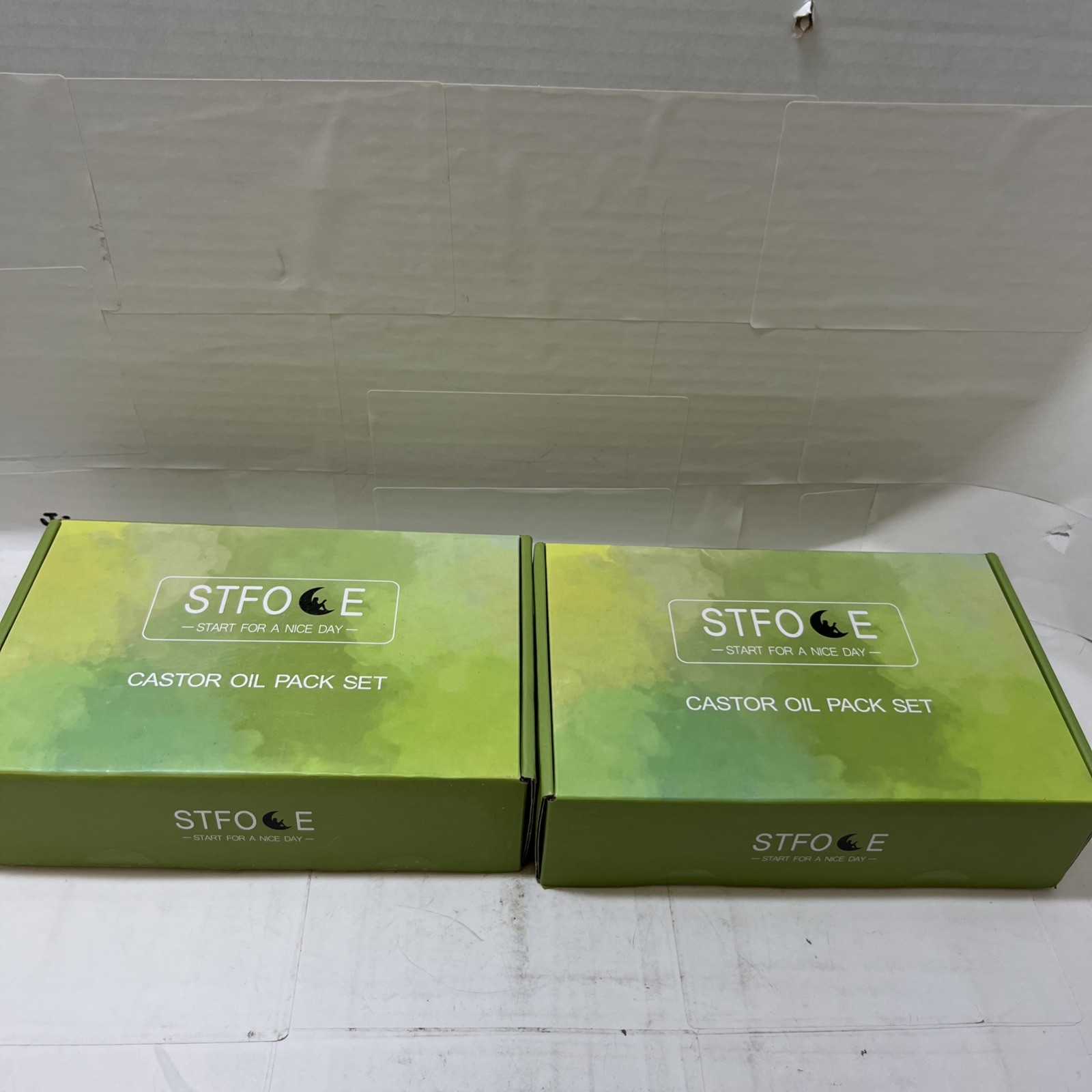 STFOCE Castor Oil Pack with 20 Self-Adhesive Pads Exp2028 4oz Two Pack