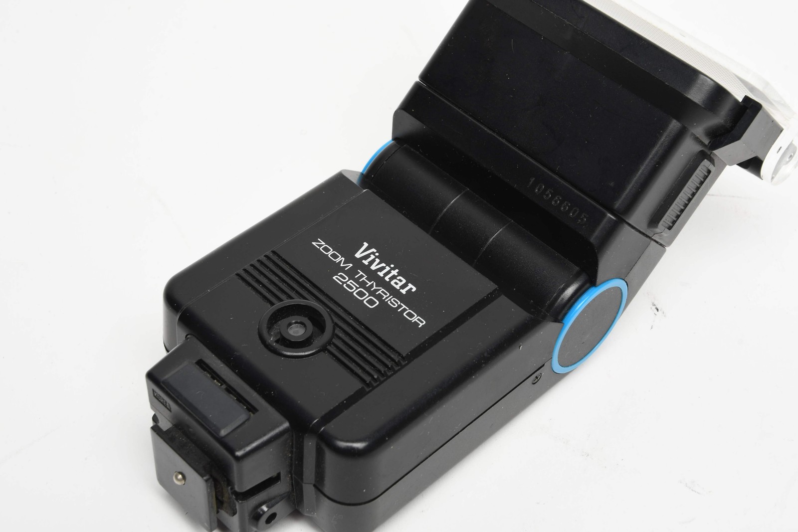 Vivitar Zoom Thyristor 2500 Shoe Mount Flash w/Diffuser, tested