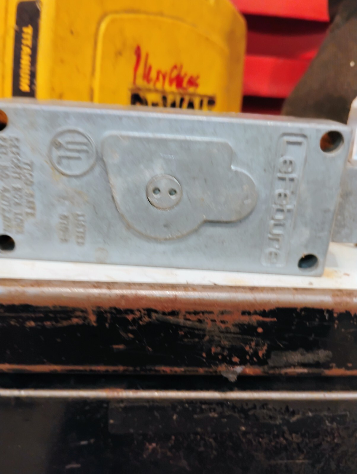 Lefenure 7750 DBN safe deposit lock