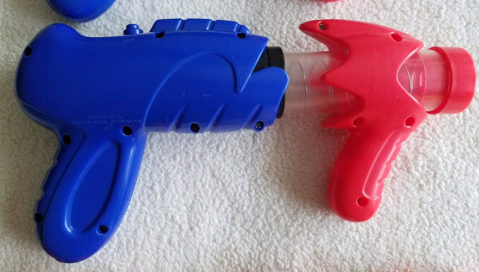 Foam Ball Blasters Set ~ Blue/Red ~ Kid Connection.