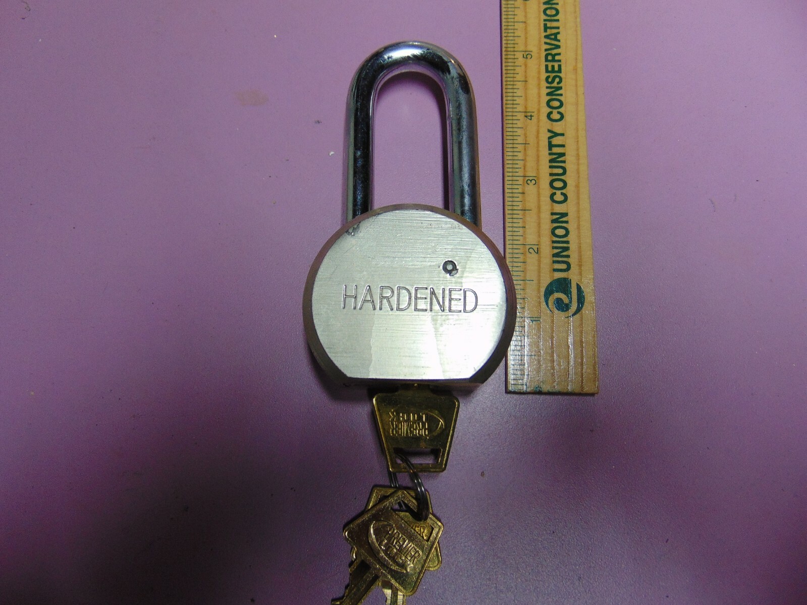 1  PREMIER LOCK   PADLOCK WITH 3 KEYS              LOCKSMITH