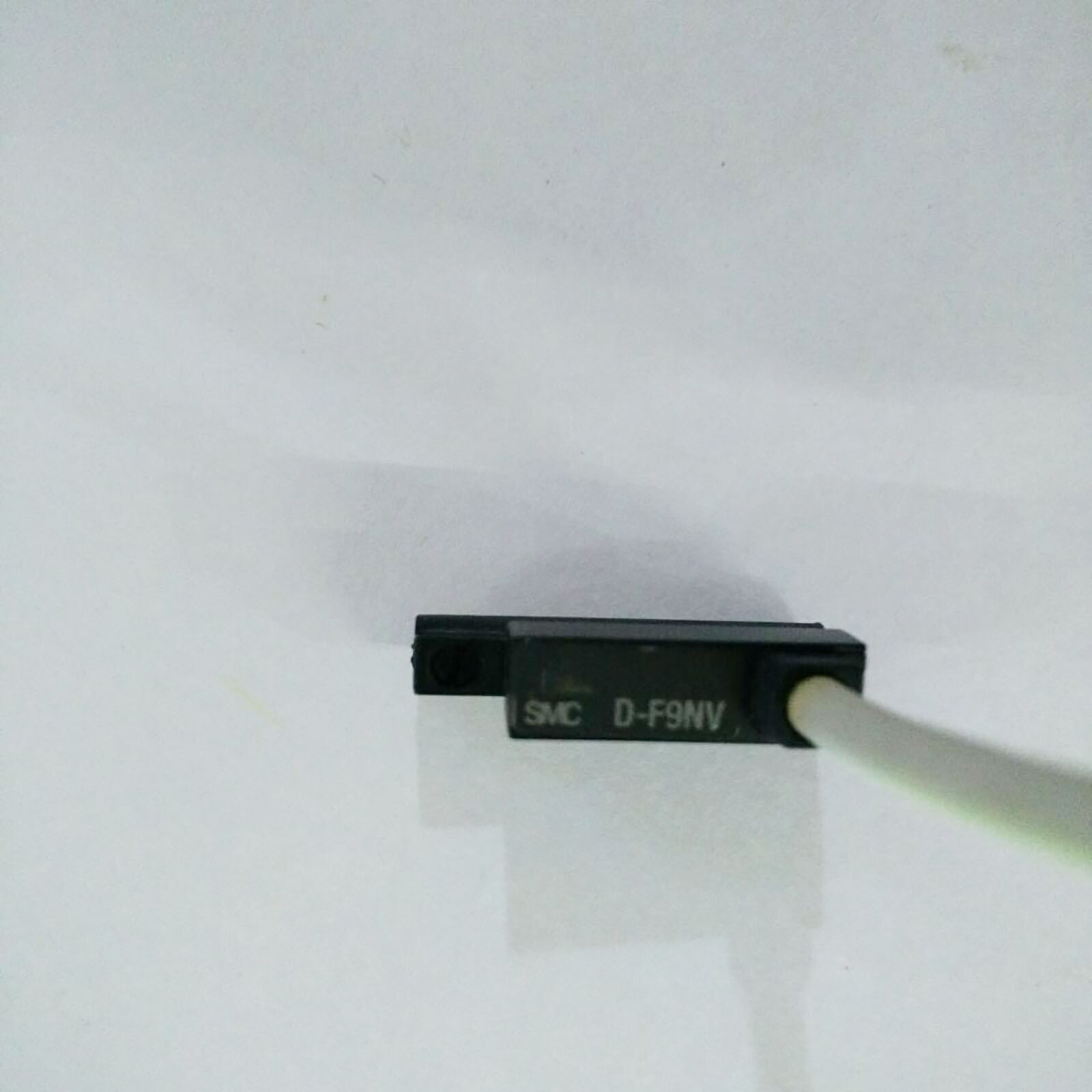 SMC D-F9NV Solid State Auto Switch, 3-Wire, NPN, Direct Mount Sensor ✦KD