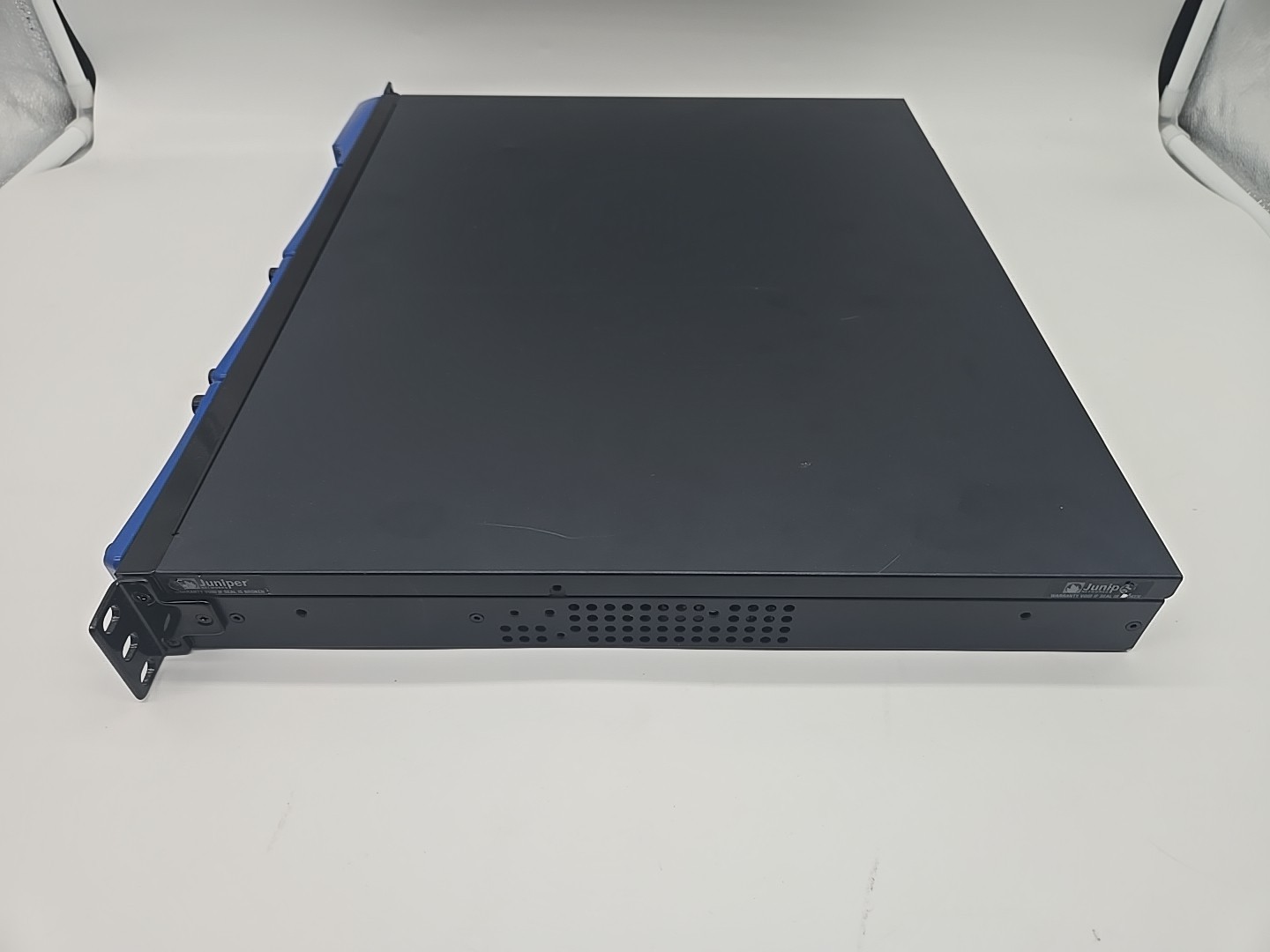 Juniper Networks SA2500 Secure Access 2500 Base System VPN Appliance JNMR1