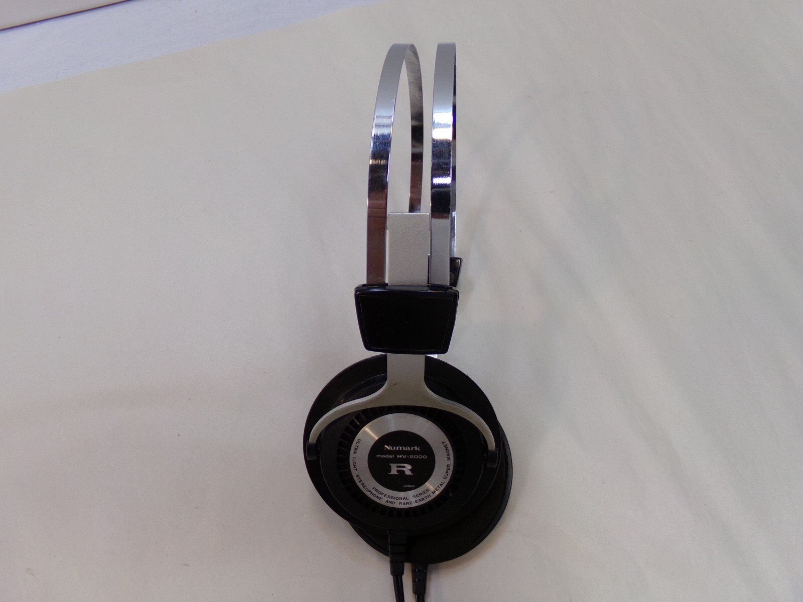 Numark HV-2000 Headphones