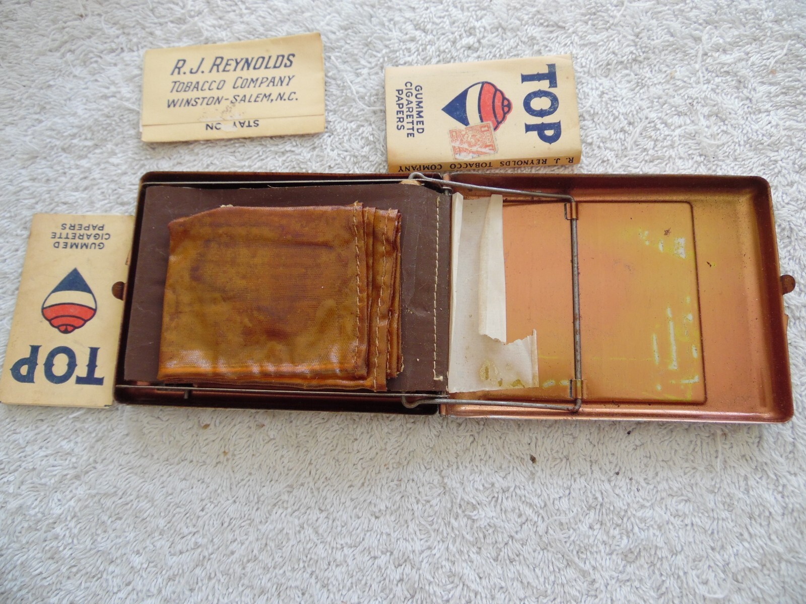 Vintage MCM TOP Cigarette Rolling Machine Metal Tobacco Case Papers & Matches