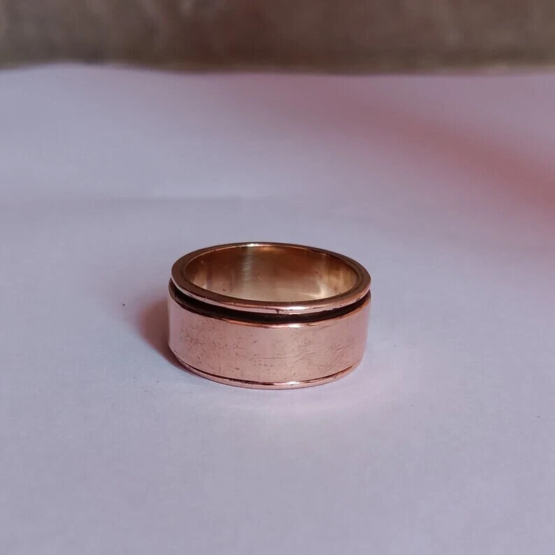 Solid Pure Copper Minimalist Healing Ring, Handmade, Unisex, Plain Spinner Ring