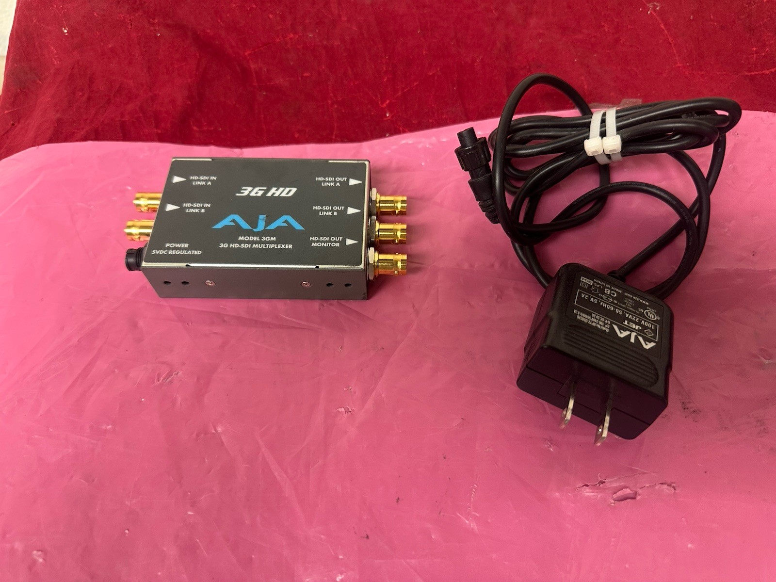 AJA 3GM 3G/1.5G HD-SDI Multiplexer W/ AC ADAPTER