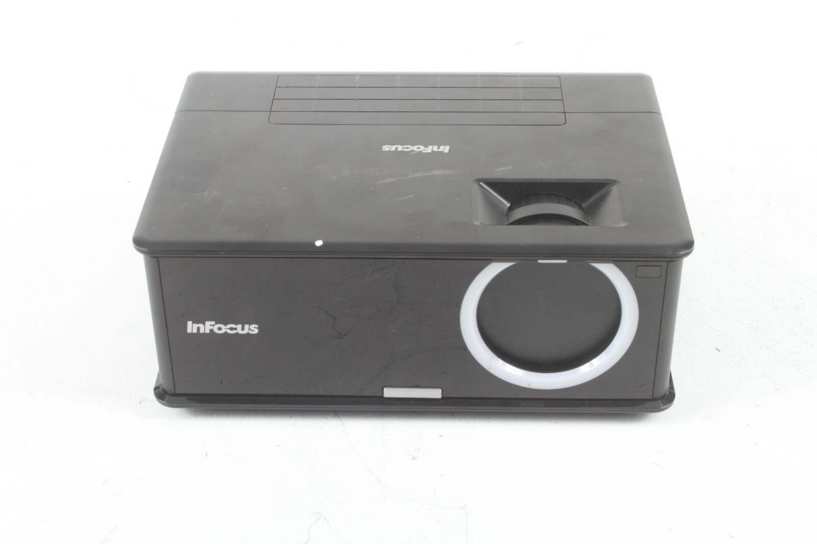 InFocus IN2114 DLP Projector XGA 3000 ANSI Lumens; 6113688