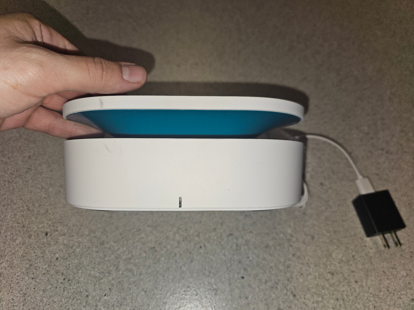 OAXIS Bento Wireless Speaker Audio Micro USB Cable Stereo WHITE/BLUE