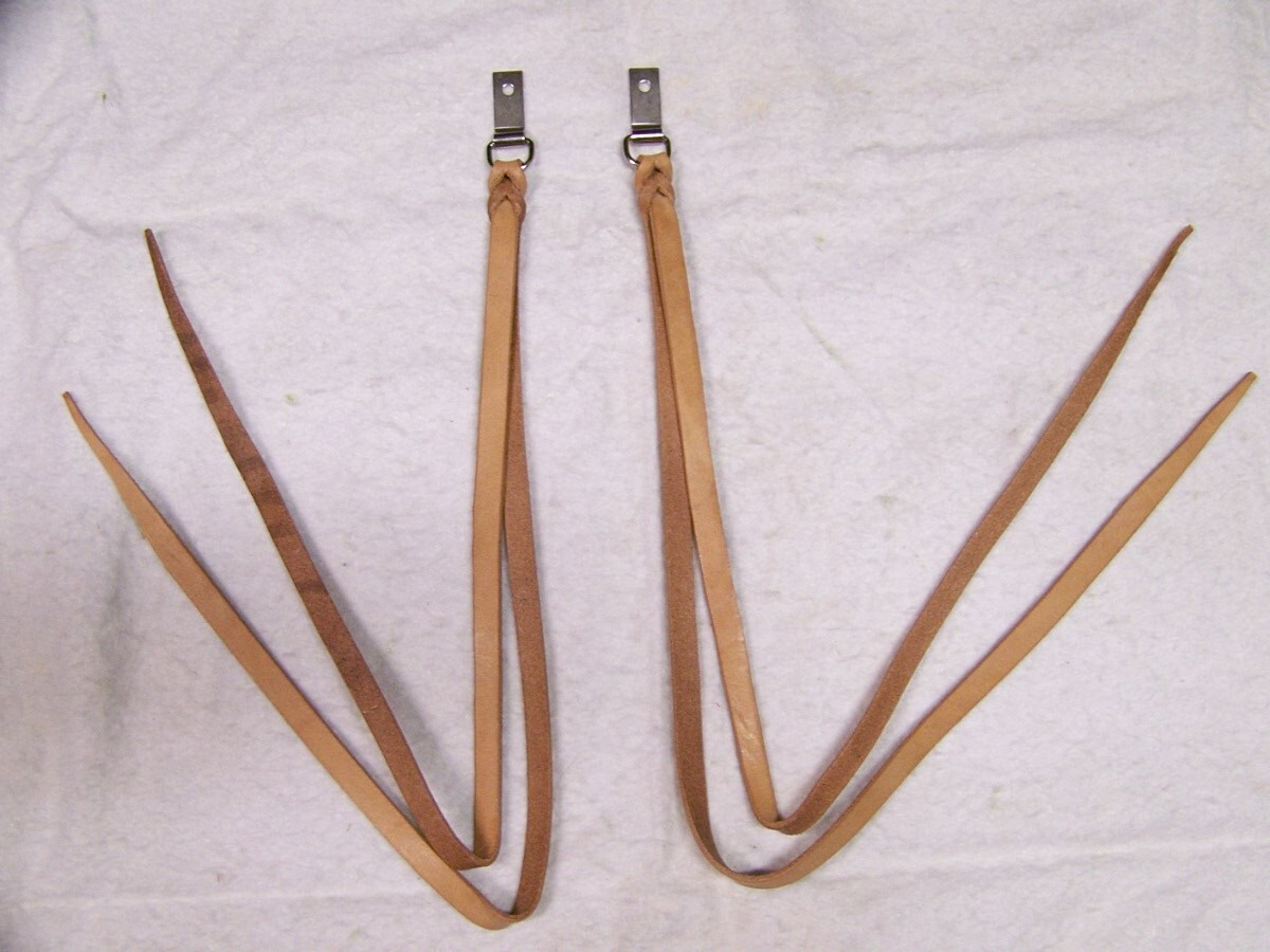 One Pair Leather Saddle Strings with Clip & Dee Ring Hardware----Tan Color