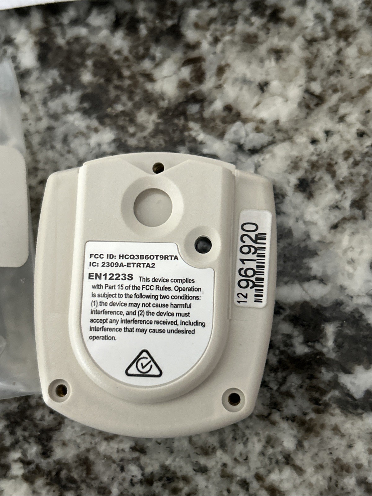 Inovonics EN1223S Single-Button Water-Resistant Pendant Transmitter /OPEN BOX