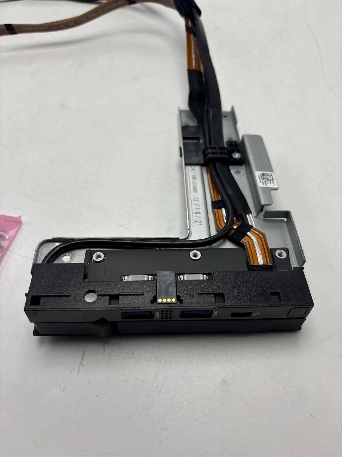 Dell 6HM7D Poweredge R940 Right Rack Ear w60