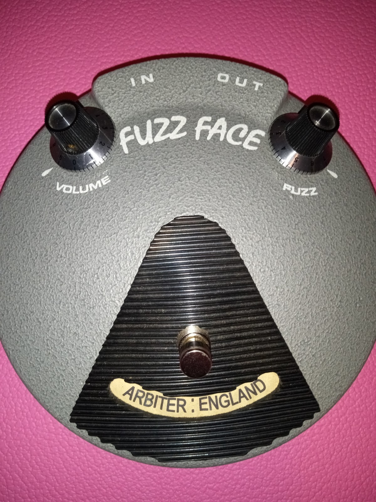 Dallas Arbiter fuzz face Cornell pedal