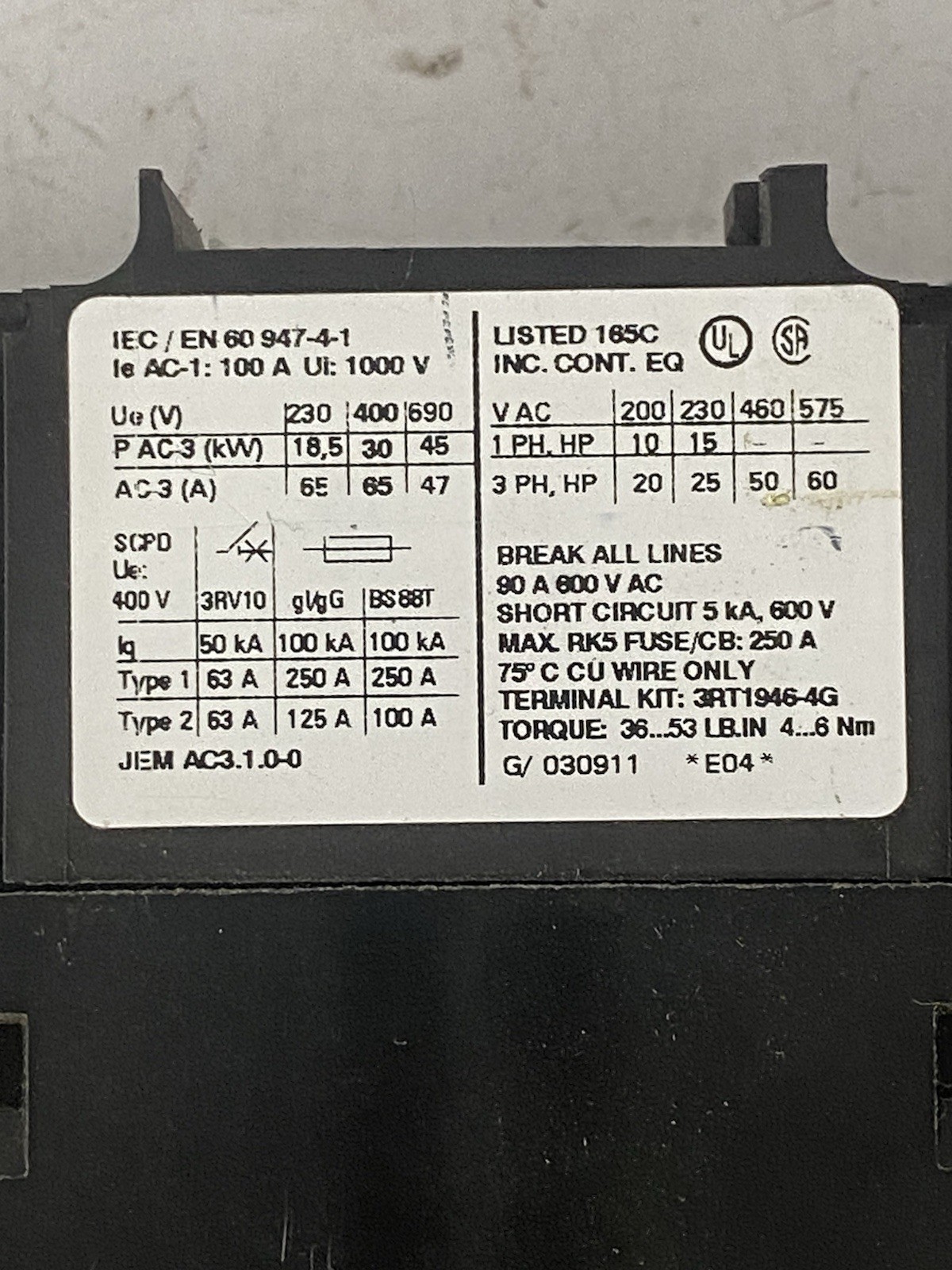 Siemens 3RT1045-1AK60 3-Pole Lighting Contactor