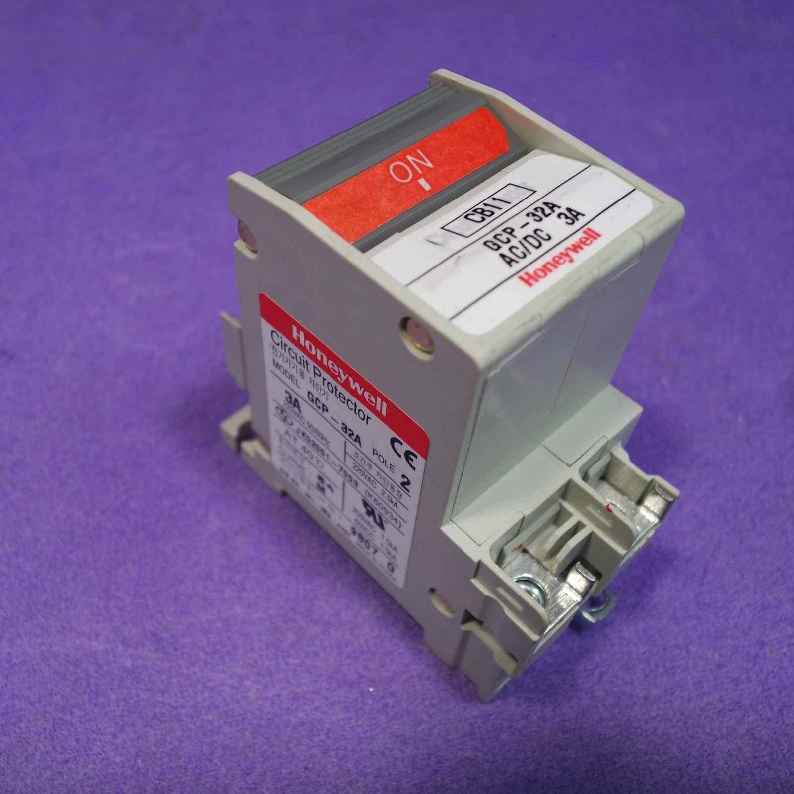 Honeywell GCP-32A 3A Circuit Protector 3A 2 Pole switch,  USED