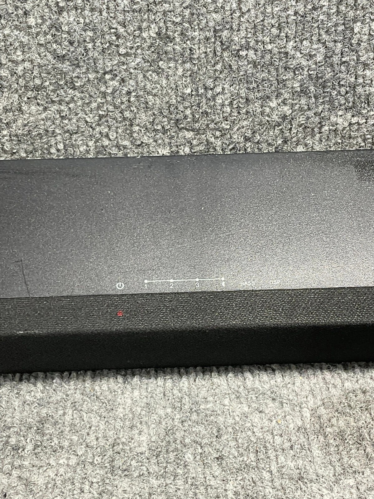 Insignia NS-HSB318 Bluetooth Soundbar Home Theater Speaker Used 2.0 Channel