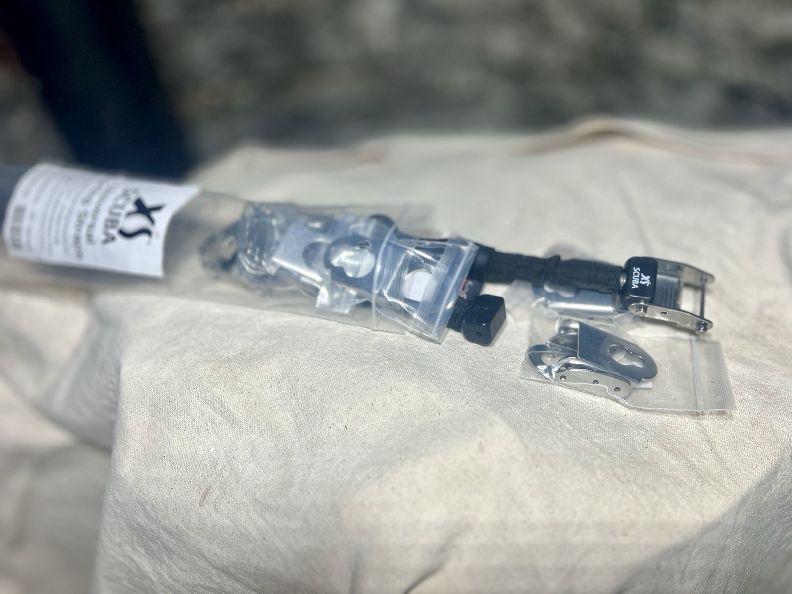 XS Scuba Medium Spring Strap Set